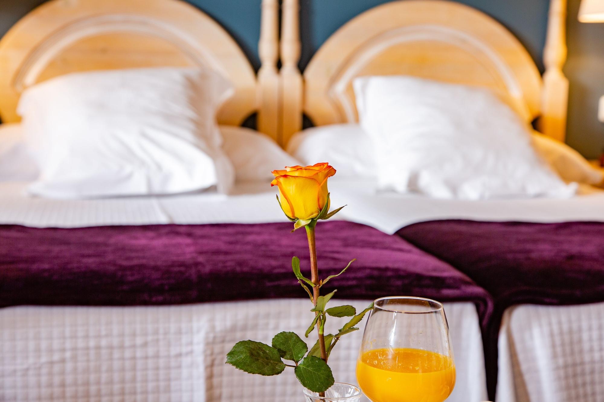 Hotel Palacio De La Vinona Οβιέδο Εξωτερικό φωτογραφία